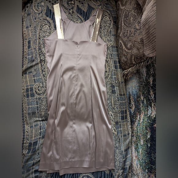 Calvin Klein New Condition - Picture 2 of 3